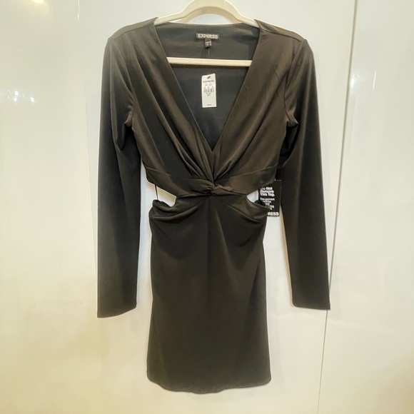 NWT, Black dress from Express, size Small - Picture 1 of 5